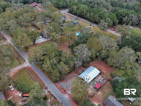 3rd image of 0 Magnolia Rd