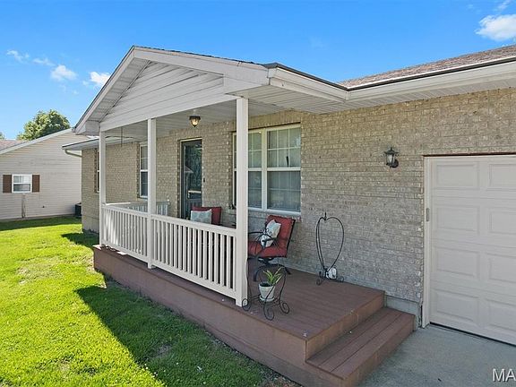 3rd image of 1231 Bahamas Dr