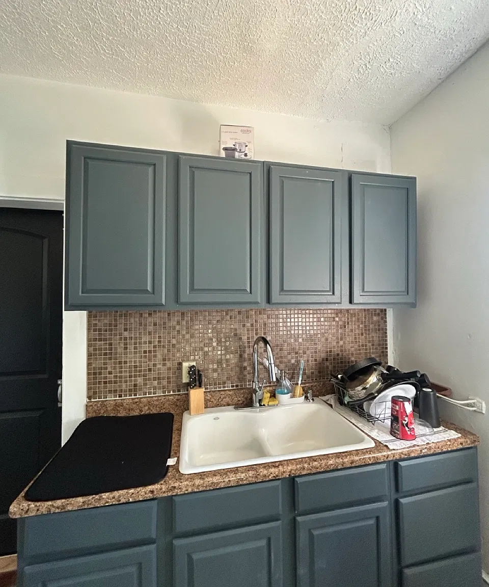 3421 Trimble Ave — Photo 4