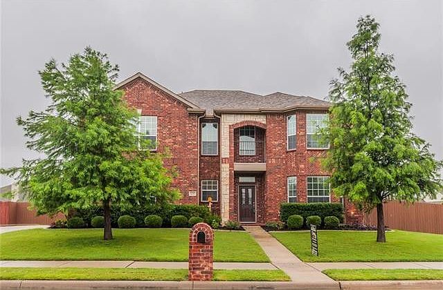 1st image of 600 Beau Dr