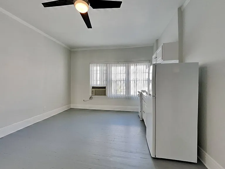 6434 Yucca Street — Photo 12
