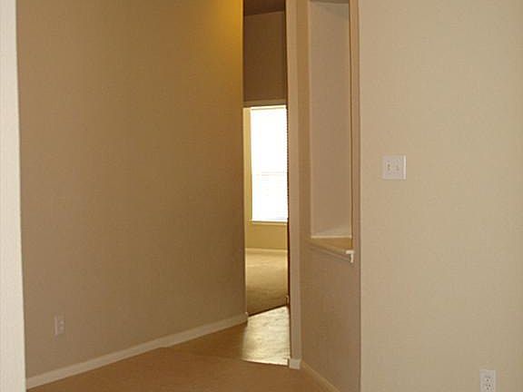 3rd image of 21429 Surrey Glen Ct