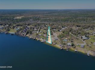 452 Lakepoint Rd, Alford, FL 32420