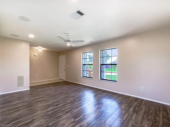 3rd image of 2308 SE 8th Ter
