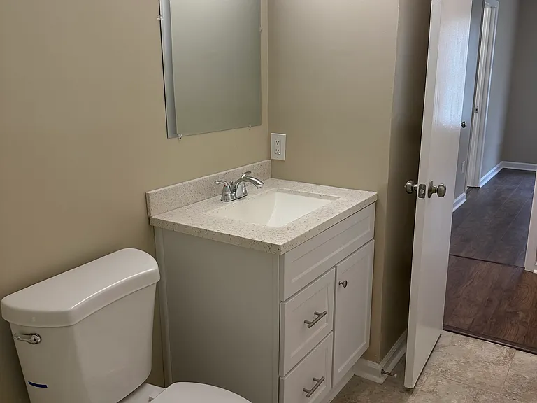 6030 Creekford Dr — Photo 8