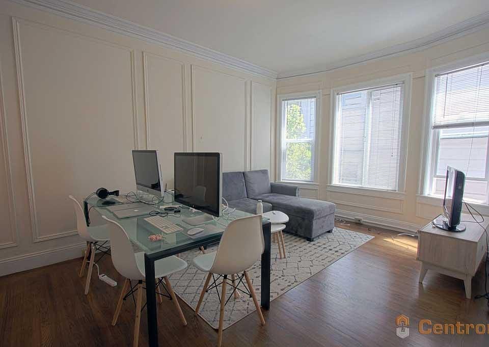 1st image of 1390 Pine St #31