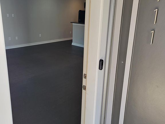 Front entrance to the unit.