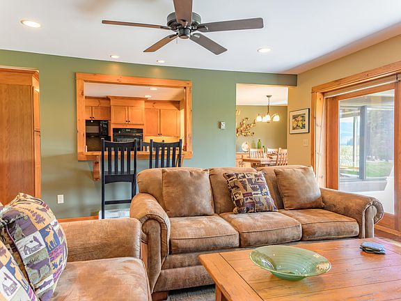 4th image of 40 Harbor Ln Unit 27
