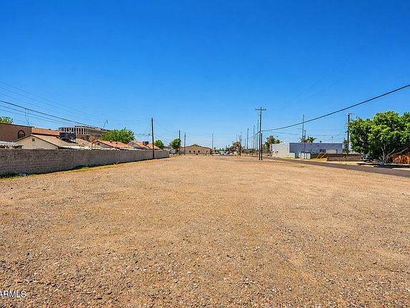 5th image of 4249 N 16TH Street #-
