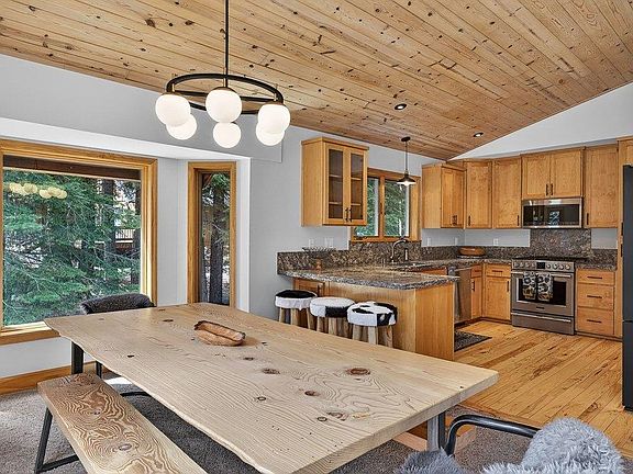 5th image of 12442 Saint Bernard Dr