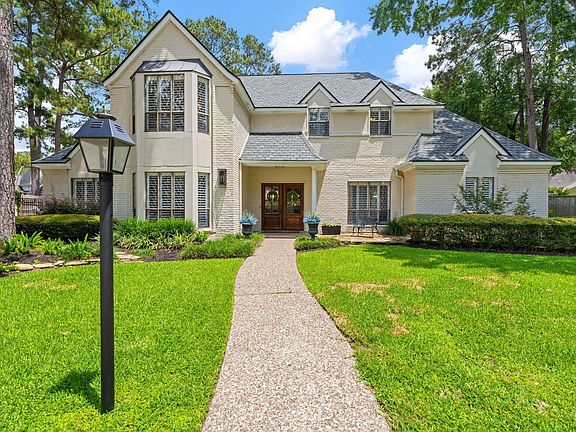 4th image of 5207 Fountainbridge Ln