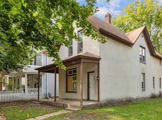 1039 Victoria St N, Saint Paul, MN 55103