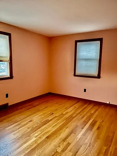 102 Elmsford Rd Photo 1