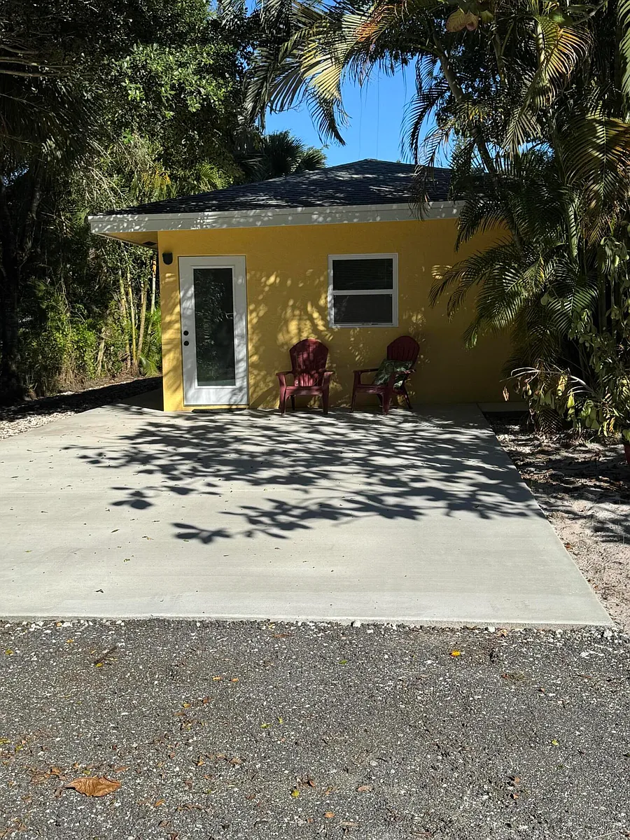 Building Photo - 13075 Marcella Blvd #1
