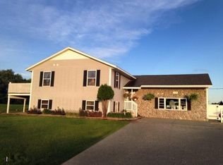 645 N Bossett Rd, Ravenna, MI 49451