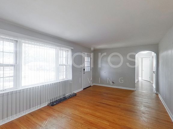 2nd image of 9365 Duenke Dr