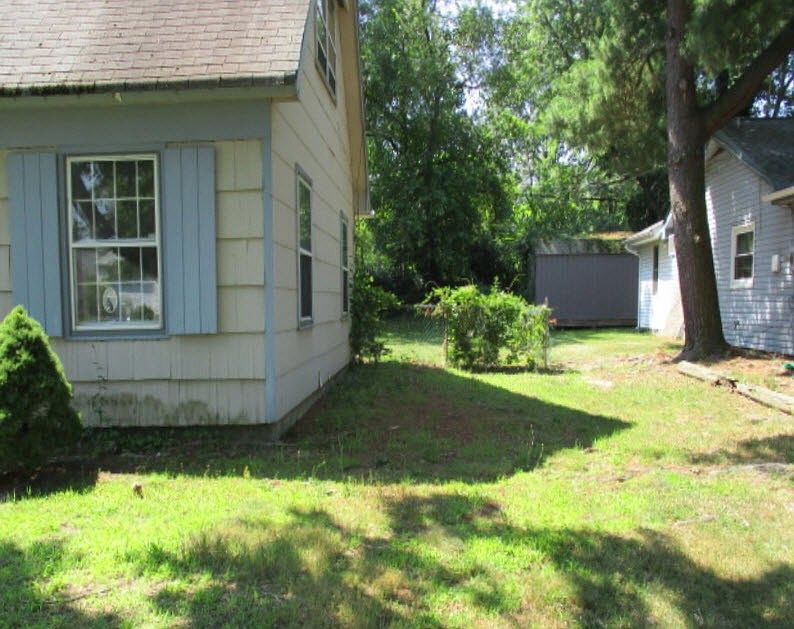2nd image of 34 Sheffield Dr