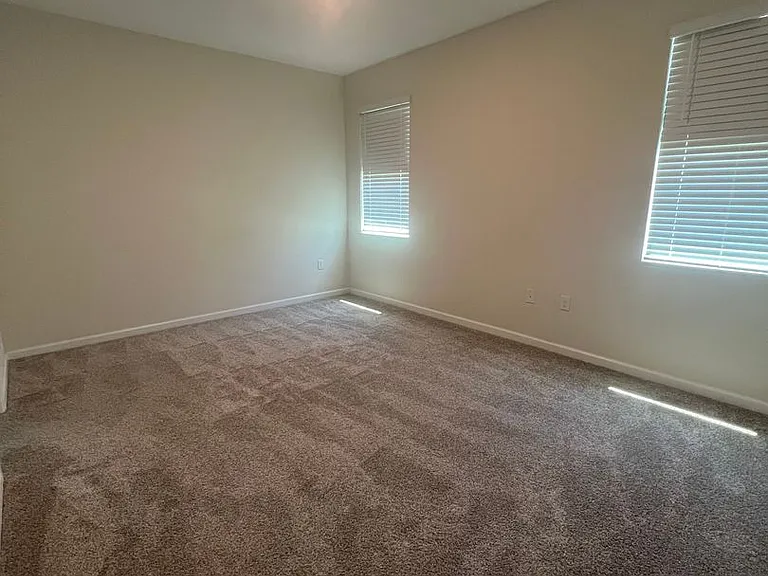 3427 Sagebrush St — Photo 28