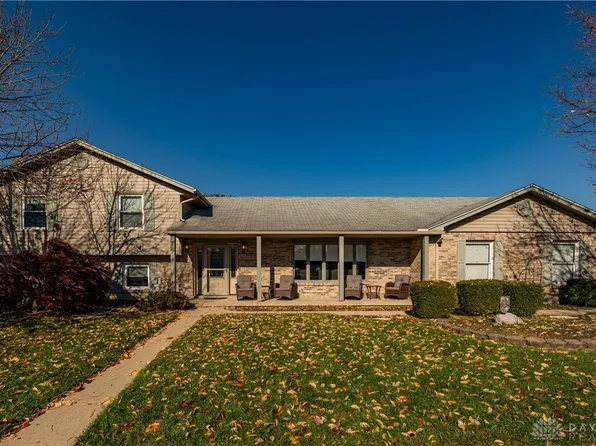 506 Mound St, Brookville, OH 45309