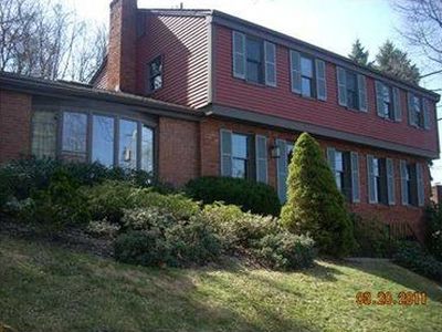 1013 Glen Oak Dr, Bethel Park, PA, 15102