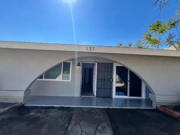 127 Wilson Ave #1, Bakersfield, CA 93308