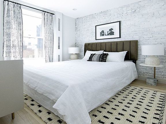 4th image of 156 Stanton St #4C