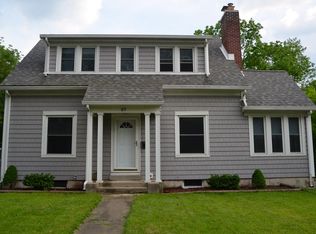 27 E Walnut St, Westerville, OH 43081