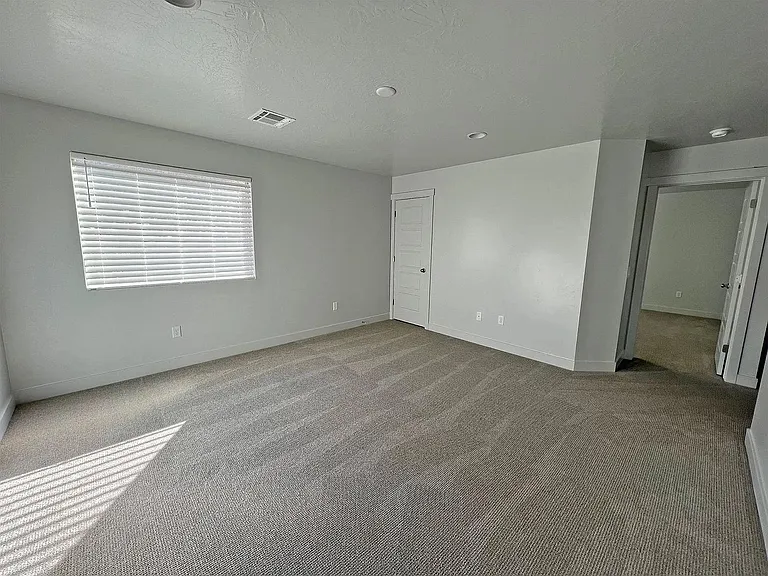 4104 E Phobos Ln — Photo 23