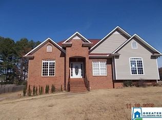 400 Jennifer Dr, Pleasant Grove, AL 35127