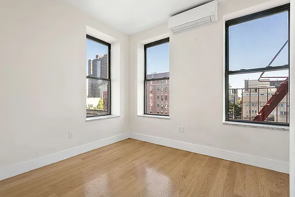 Rented by Compass | media 6