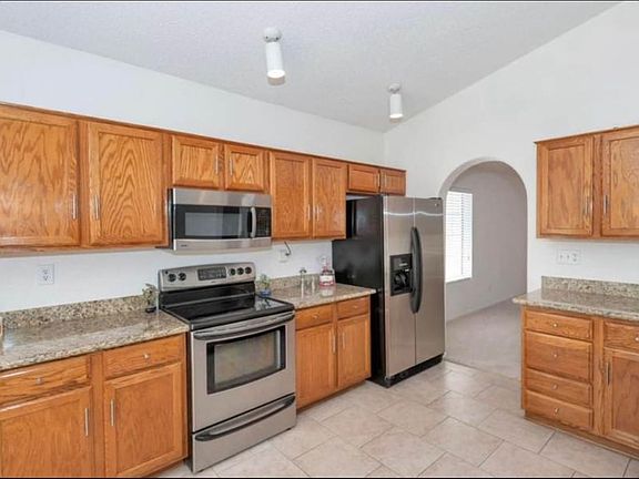 2nd image of 3133 N Ivory Ln