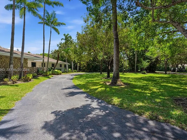 12365 SW 60th Ct — Photo 5