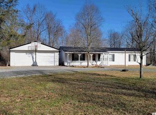 81 Hillside Trl, Eddyville, KY 42038