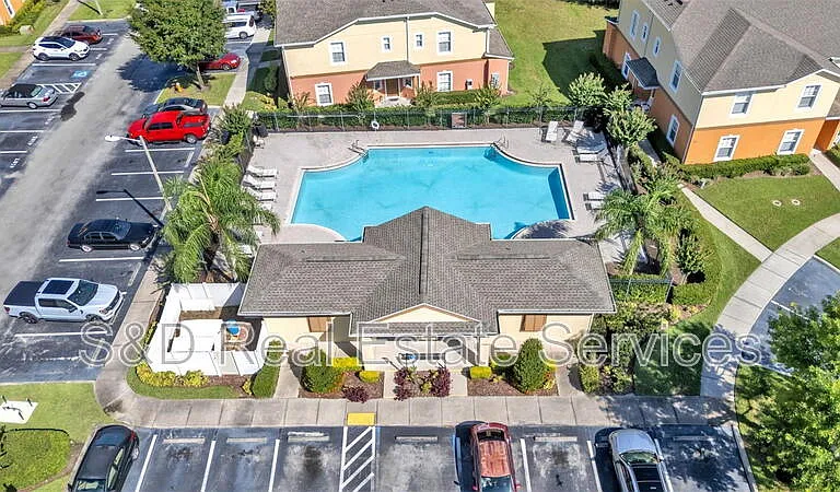 4219 Winding Vine Dr — Photo 2
