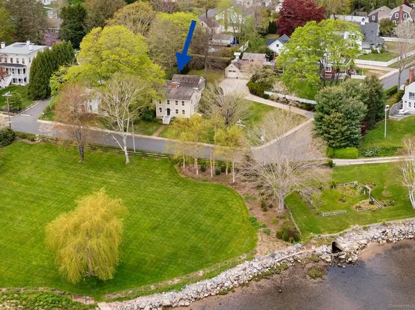 29 New City Street, Essex, CT 06426