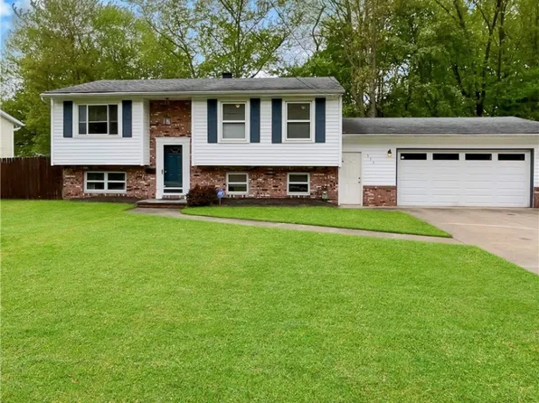 533 Lake Erie St, Conneaut, OH 44030