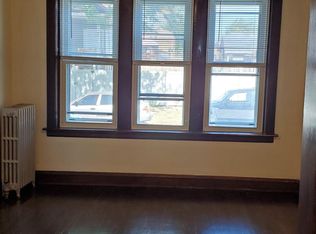 5755 W 62nd St #1, Chicago, IL 60638