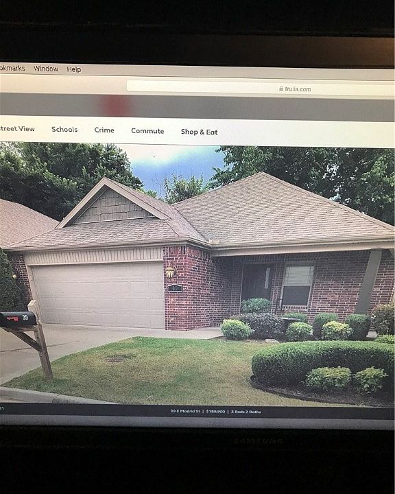 1st image of 39 Madrid St