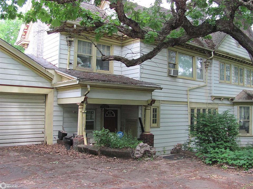 423 N Market St, Ottumwa, IA 52501 Zillow