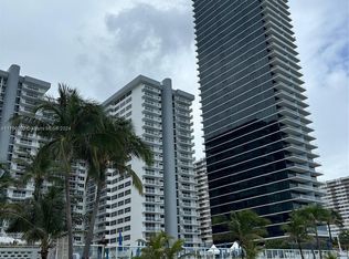 2030 S Ocean Dr APT 221, Hallandale, FL 33009