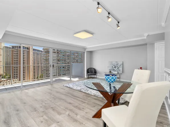 1804 Ala Moana Blvd APT 17B, Honolulu, HI 96815