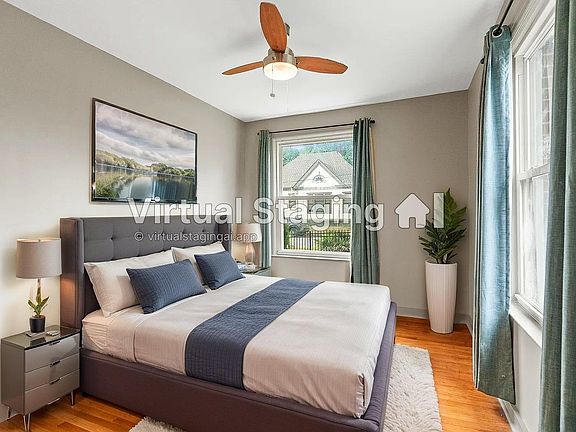 2nd image of 1724 W 19th St APT 2
