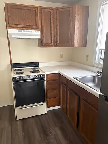 15 Blossom St #1 Photo 1
