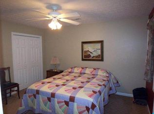 9600 Sullivan Dr, Murrells Inlet, SC 29576