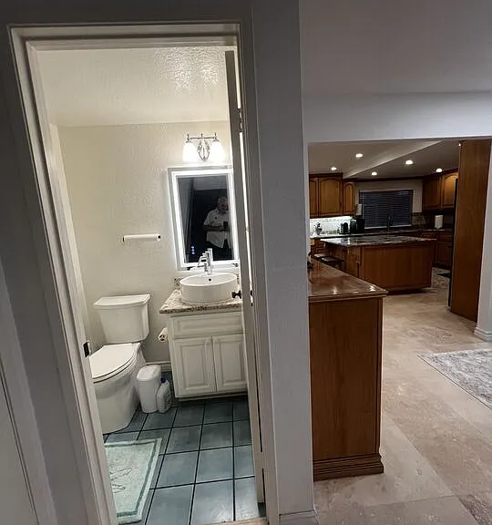 7825 Seaglen Dr #34 — Photo 8