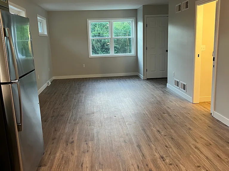 71 Loop Rd #A — Photo 8