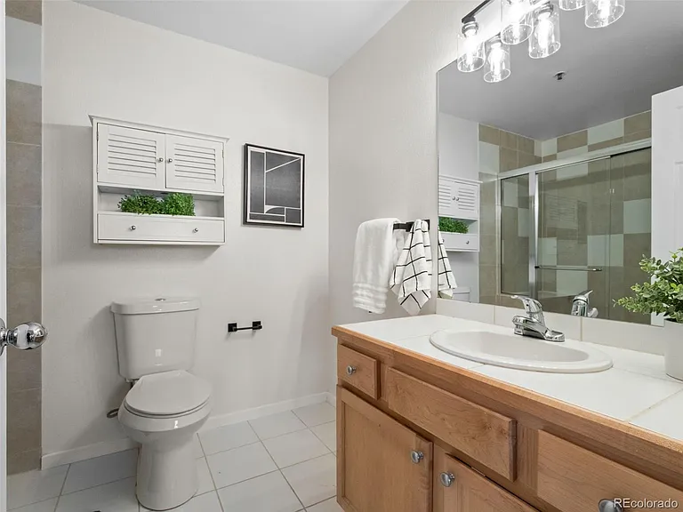 70 W 6th Ave #107A — Photo 23