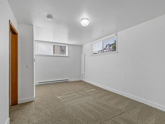 5th image of 117 SW Normandy Rd