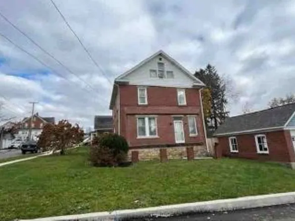 303 E Crawford St, Ebensburg, PA 15931