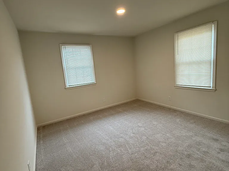 15705 Gary Ave — Photo 23